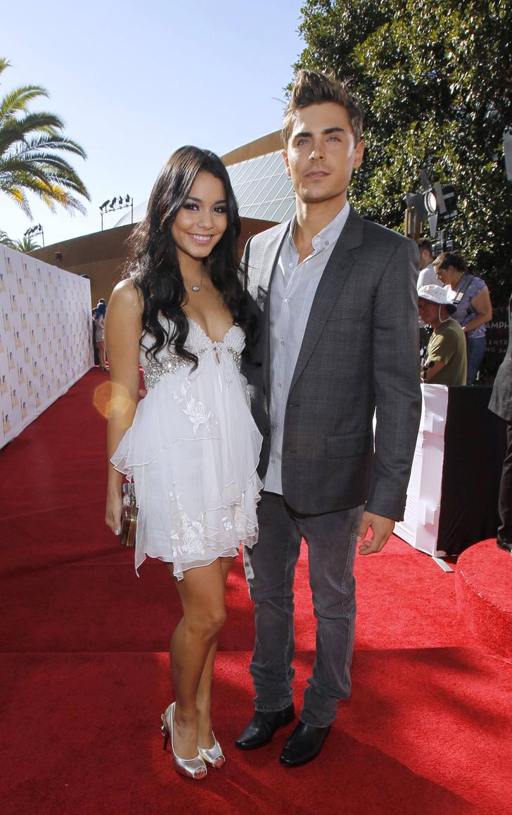 Zac Efron and Vanessa Hudgens at VMA's