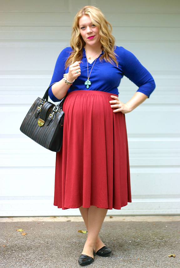 Megan with the Gillian handbag