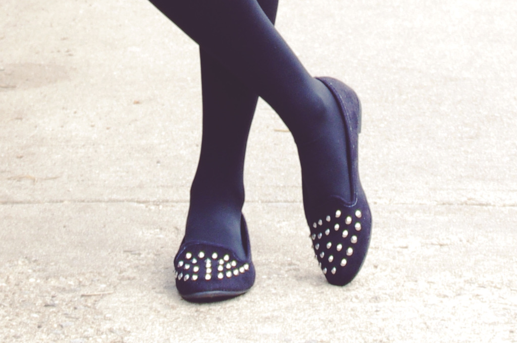 College Style Staple - Chic Flats 